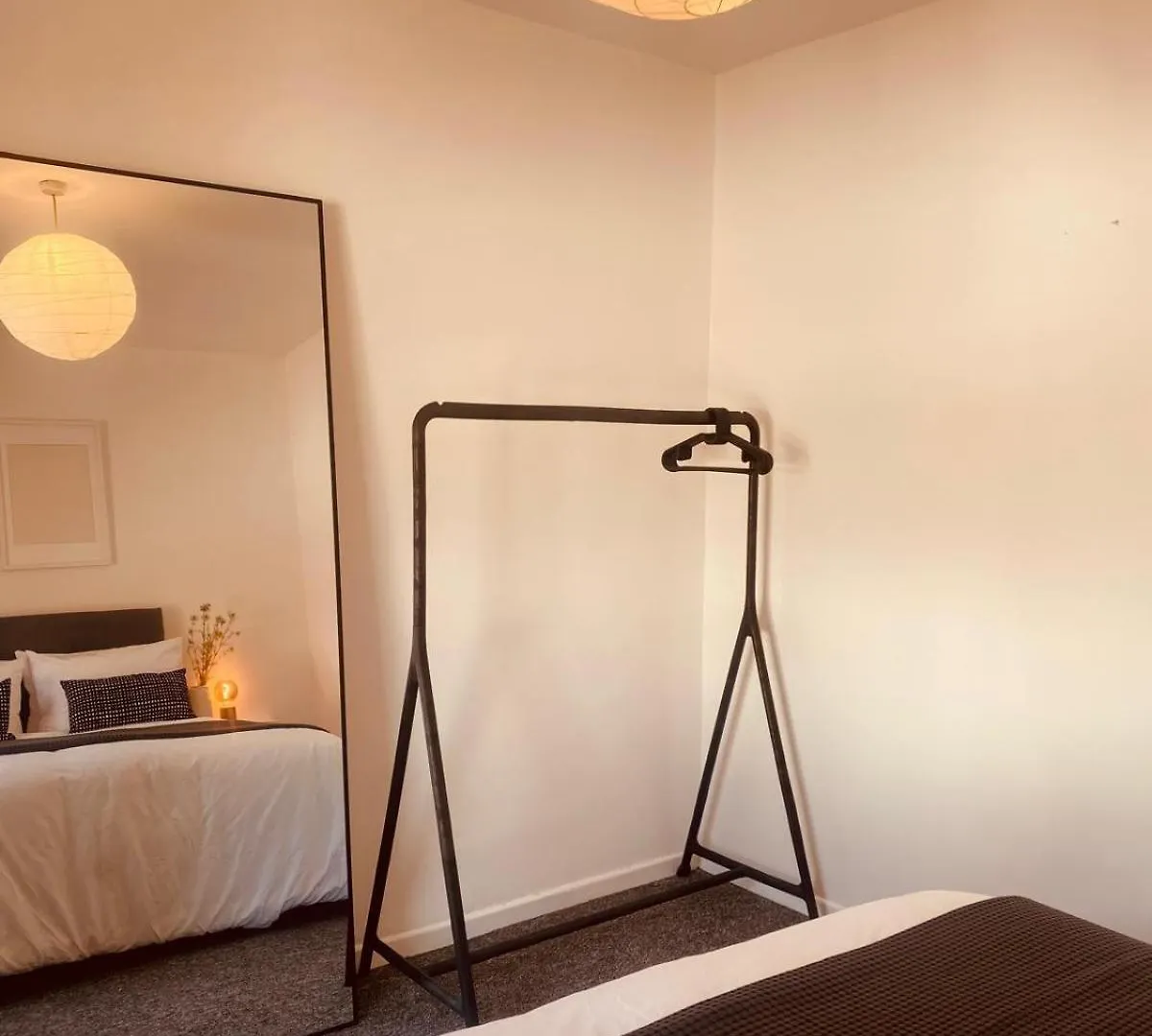 Spacious 2Bed - 10 Mins To City - Free Parking Villa Belfast